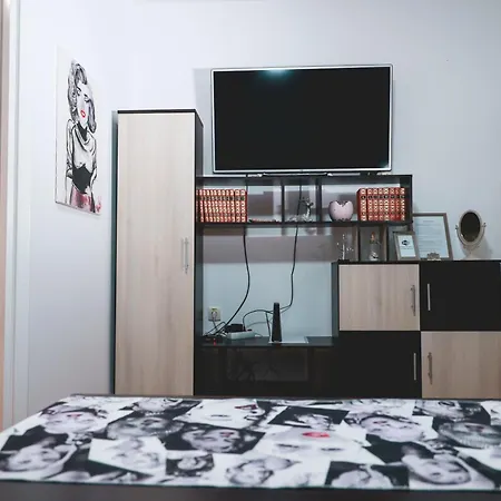 Lucasa 公寓 苏博蒂察